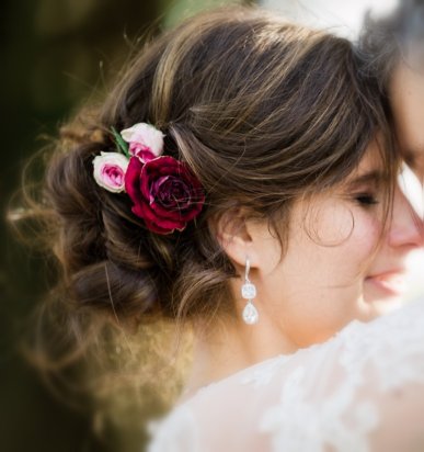 Coiffure de mariage réalisée par Nat Adom